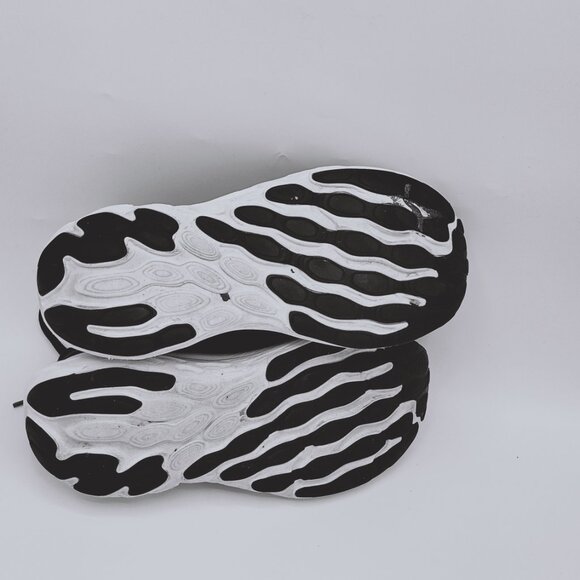 New Balance Black and White Athletic Shoes - Picture 8 of 9